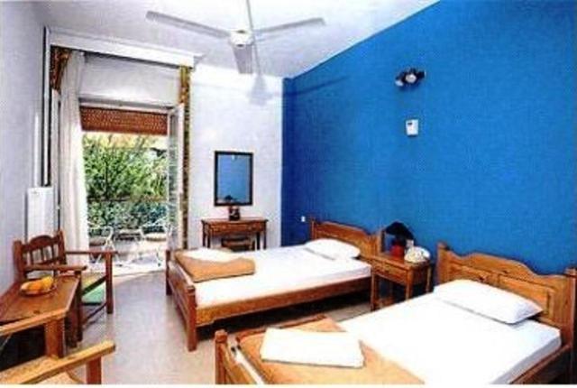 Izela Hotel กาลาเนรา ห้อง รูปภาพ