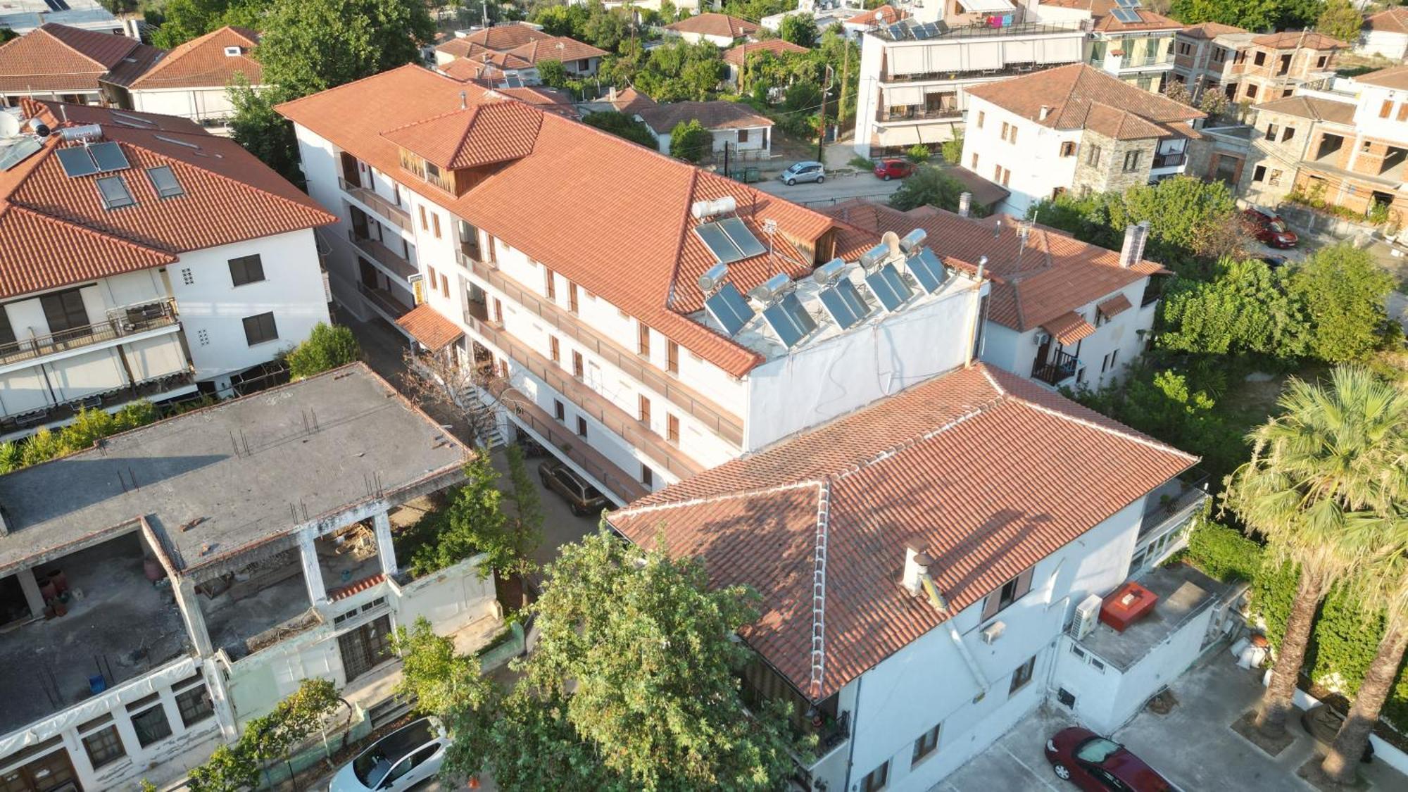 Izela Hotel กาลาเนรา ภายนอก รูปภาพ